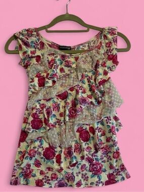 Eyeshadow Cream Floral Ruffle Top with Pink Roses Girl size 7 & 8